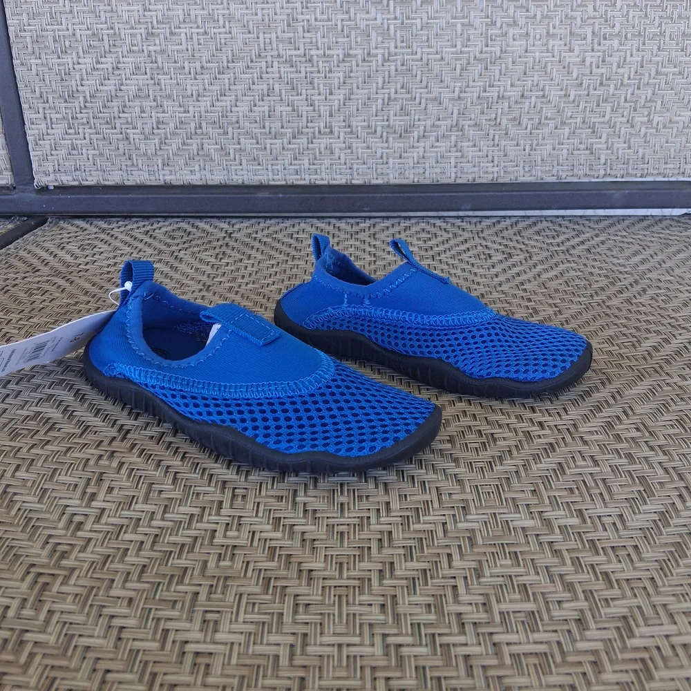 Kids Blue Water Shoes